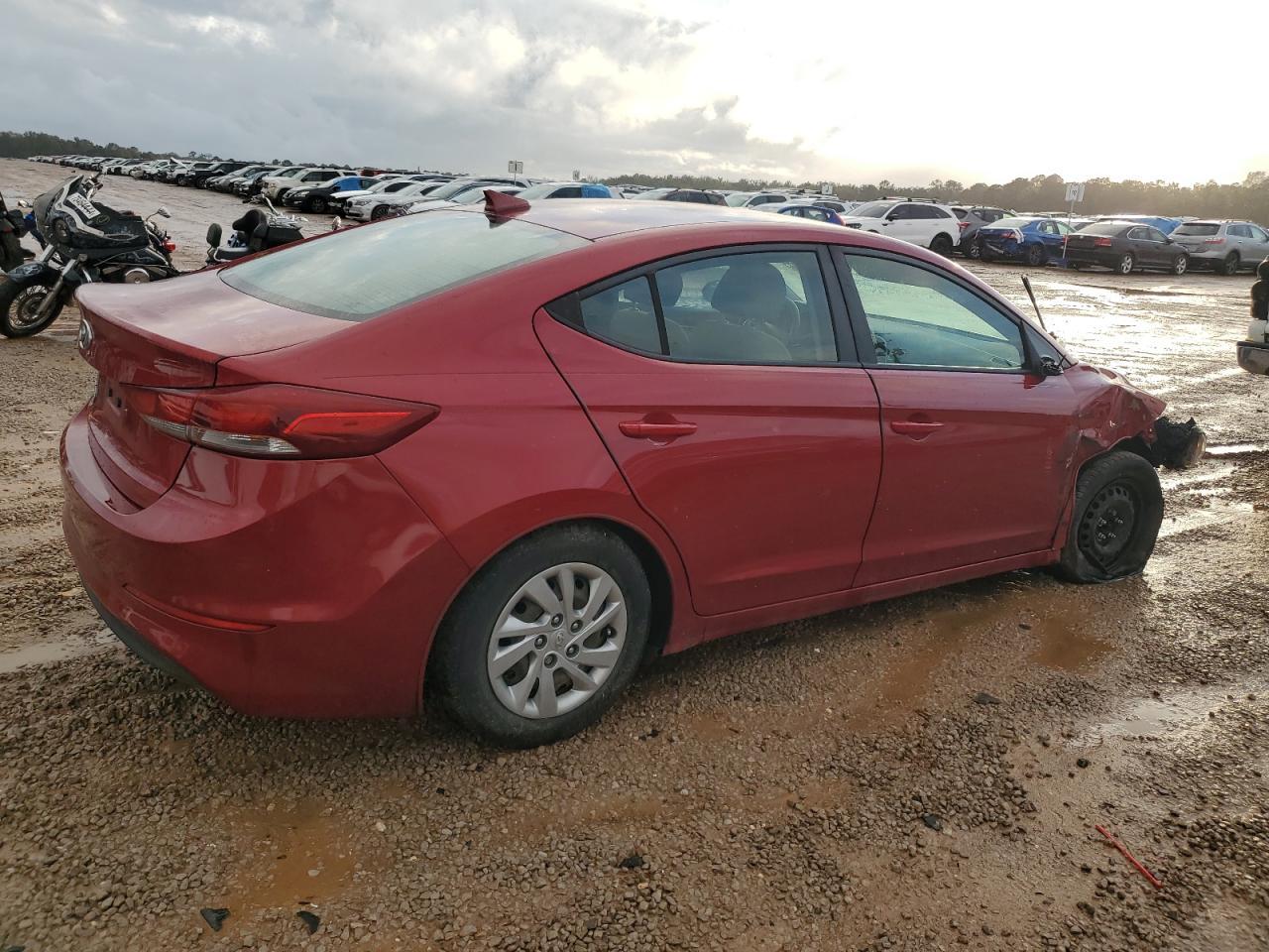 2017 HYUNDAI ELANTRA SE - Image 3