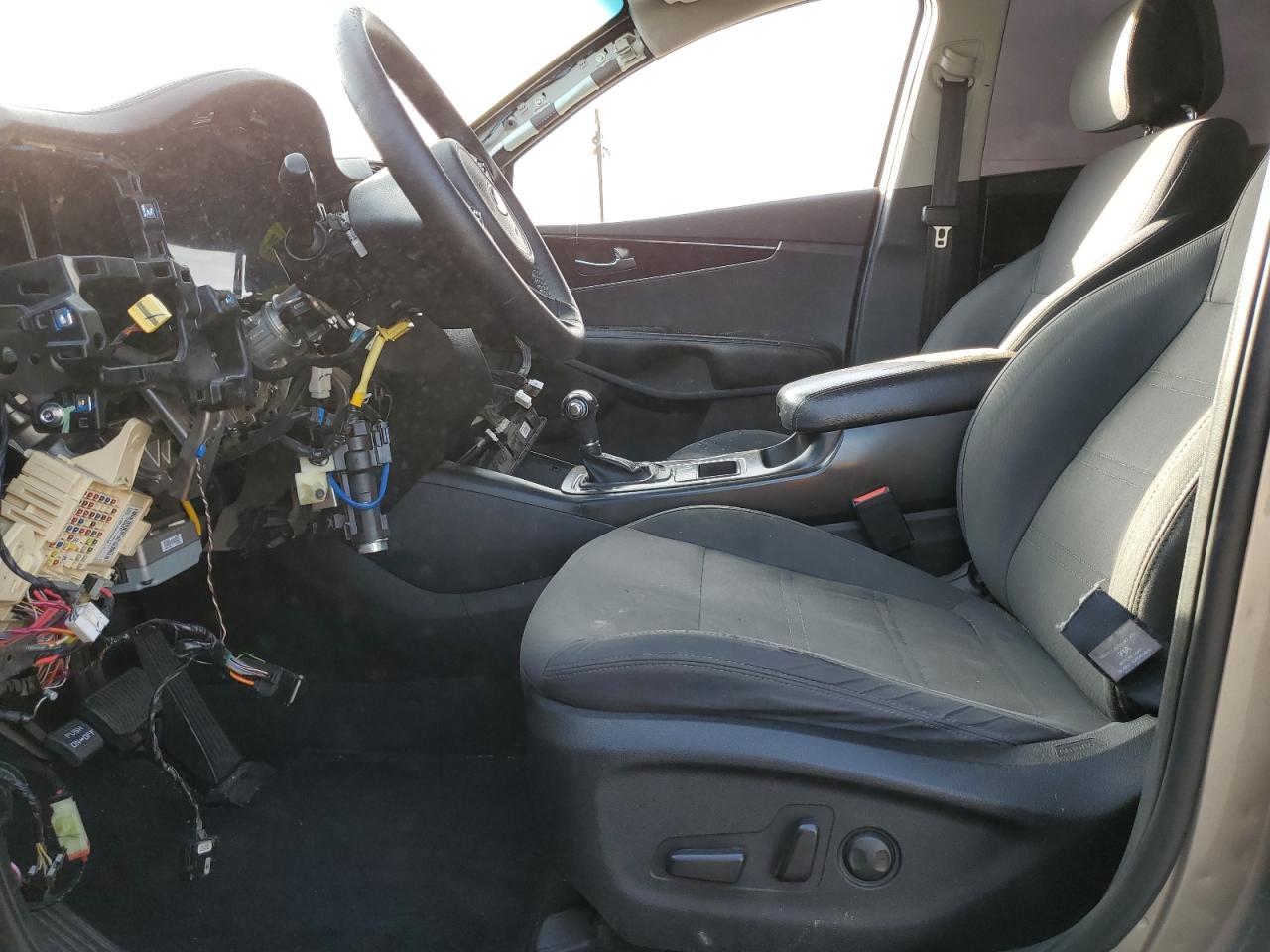 2016 KIA SORENTO LX - Image 7
