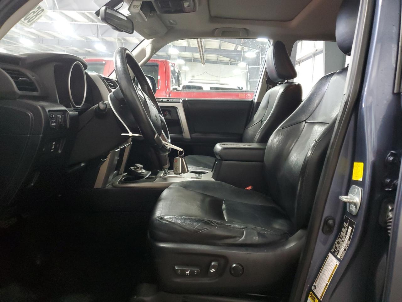 2011 TOYOTA 4RUNNER SR - Image 7