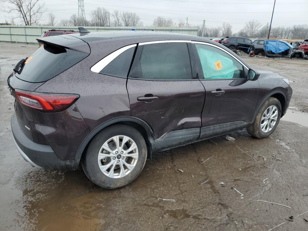 2023 FORD ESCAPE ACT - Image 3