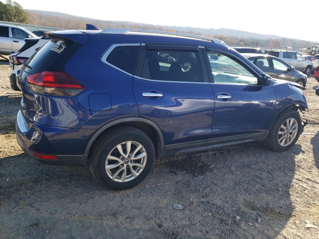 2018 NISSAN ROGUE S - Фото 3