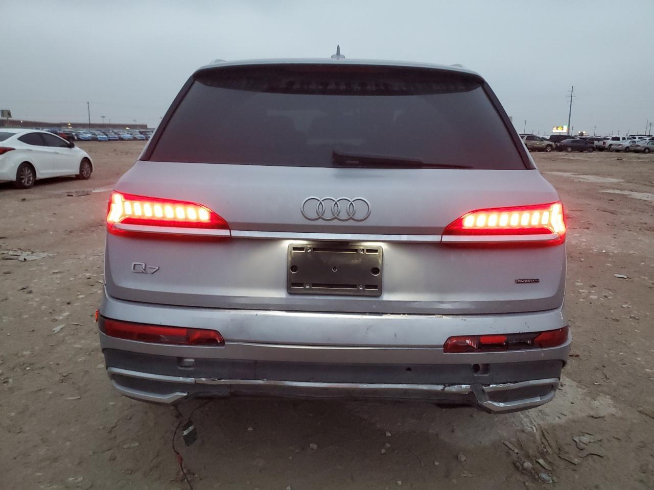 2021 AUDI Q7 PREMIUM - Image 6