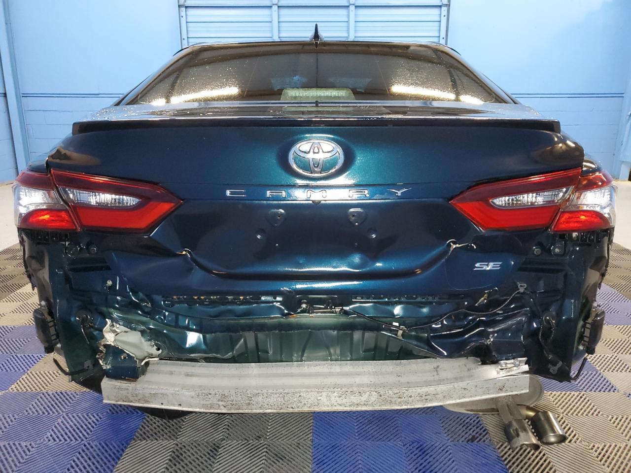 2021 TOYOTA CAMRY SE - Фото 6