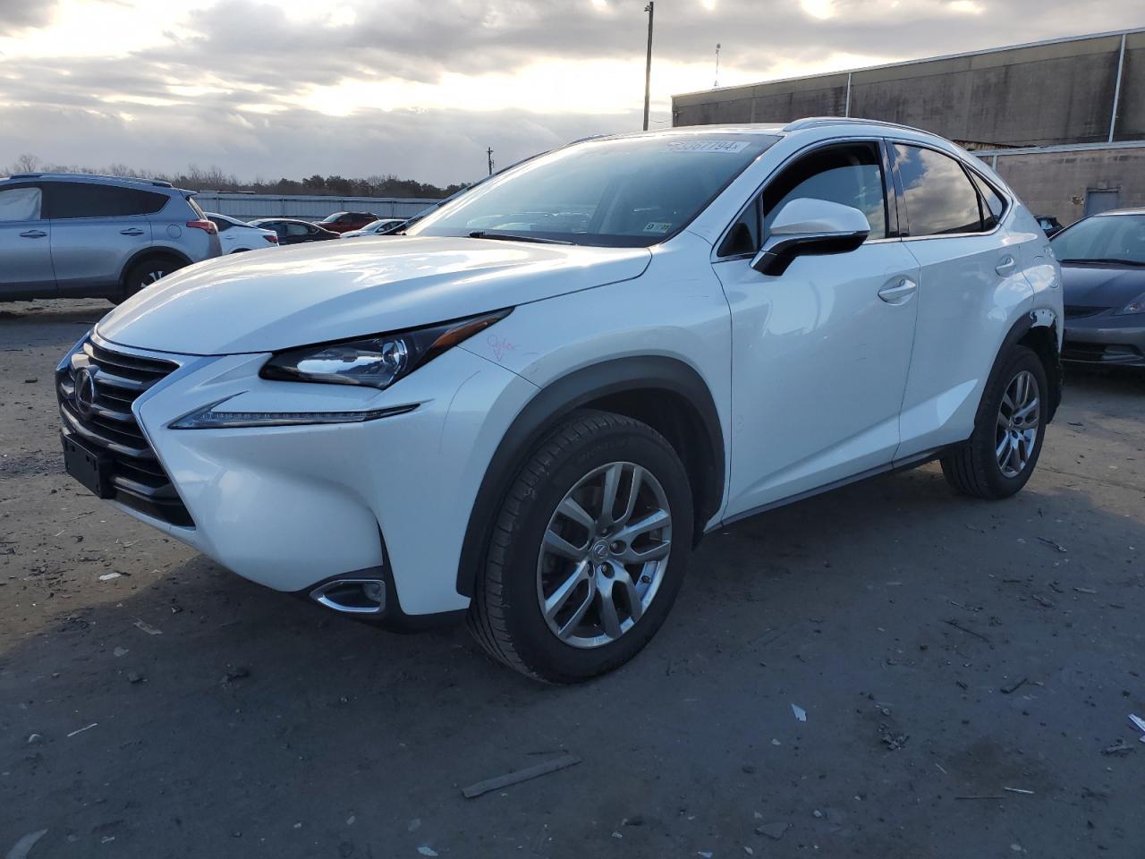 2015 LEXUS NX 200T