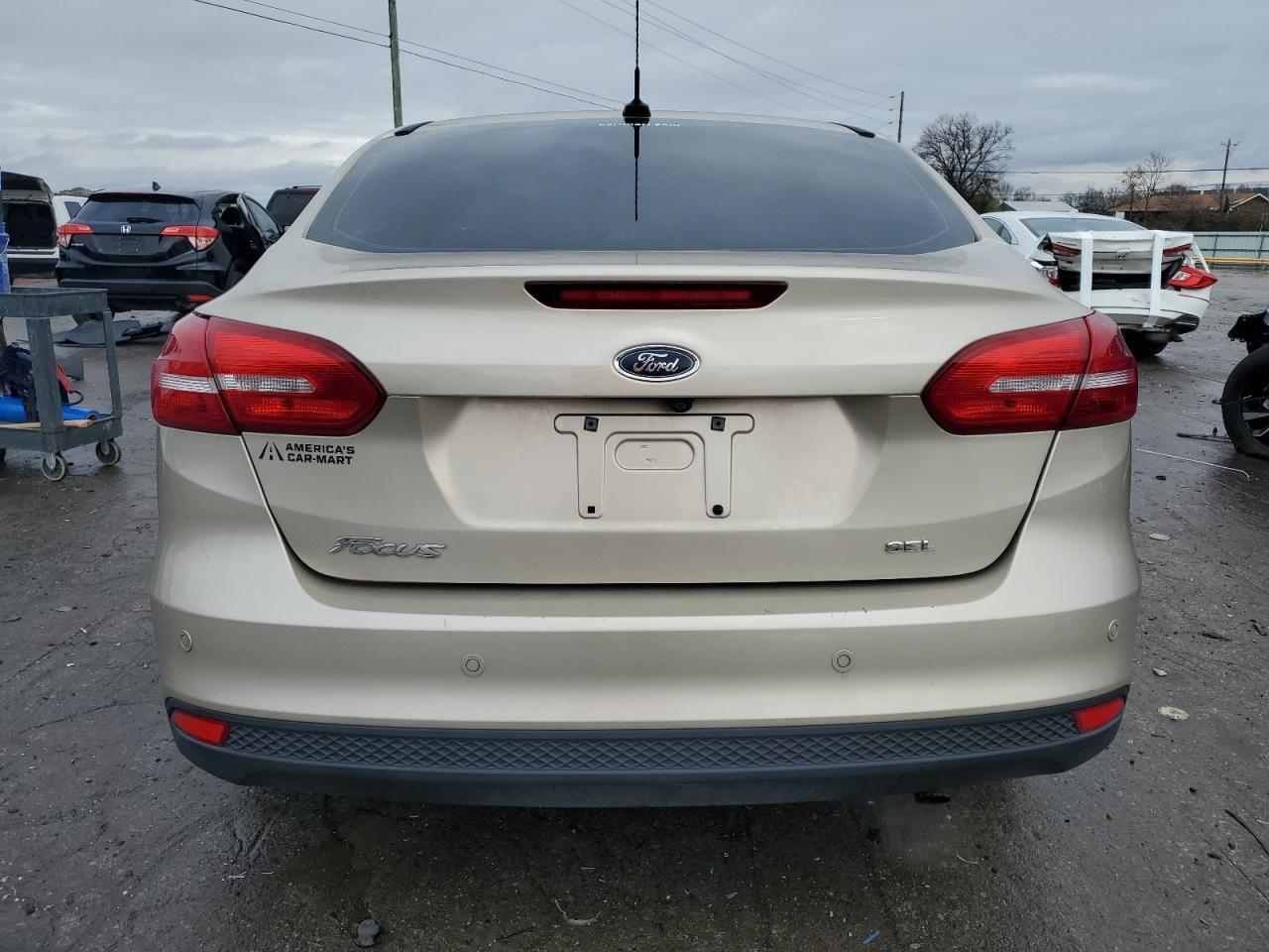 2017 FORD FOCUS SEL - Фото 6