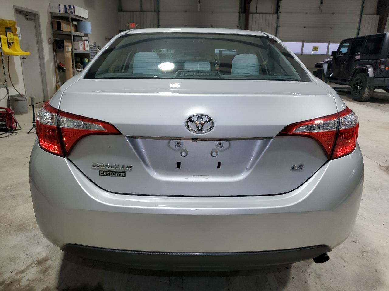 2015 TOYOTA COROLLA L - Фото 6