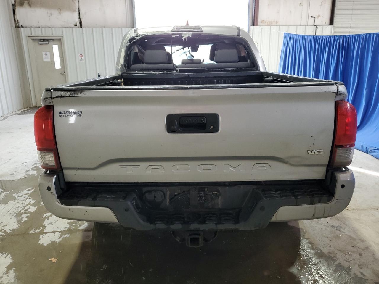 2019 TOYOTA TACOMA DOU - Фото 6