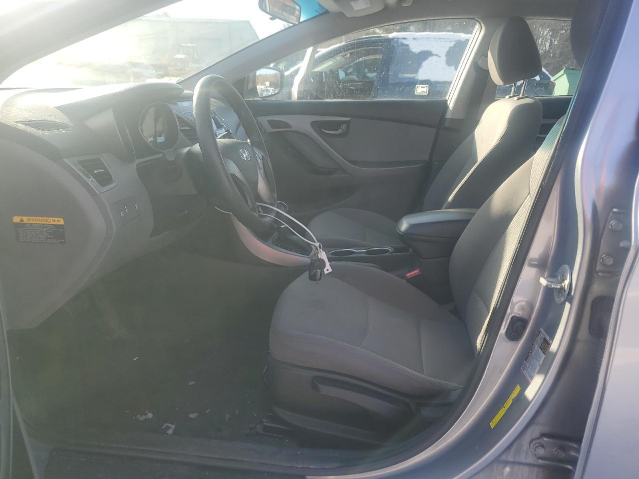 2015 HYUNDAI ELANTRA SE - Фото 7