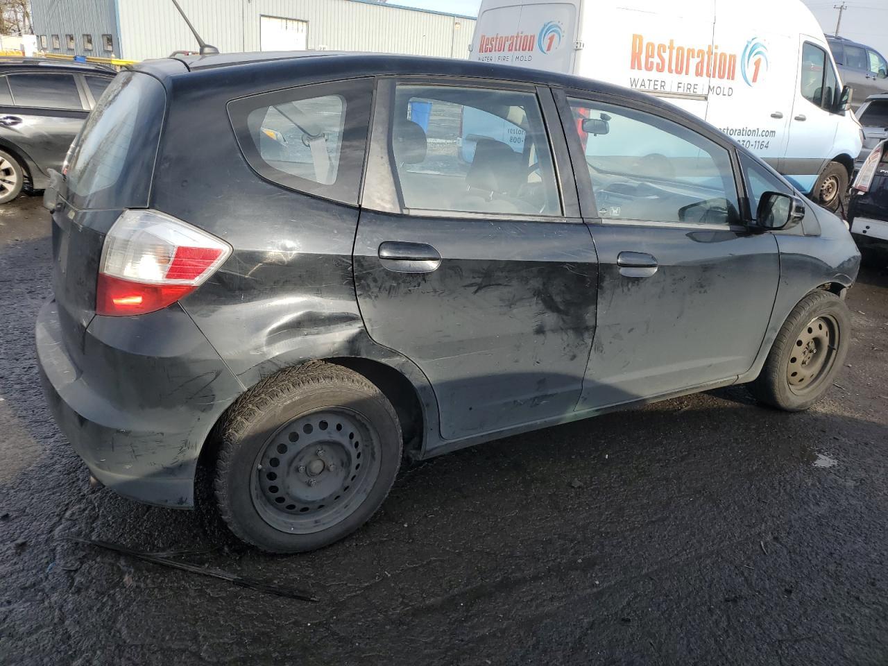 2013 HONDA FIT - Image 3