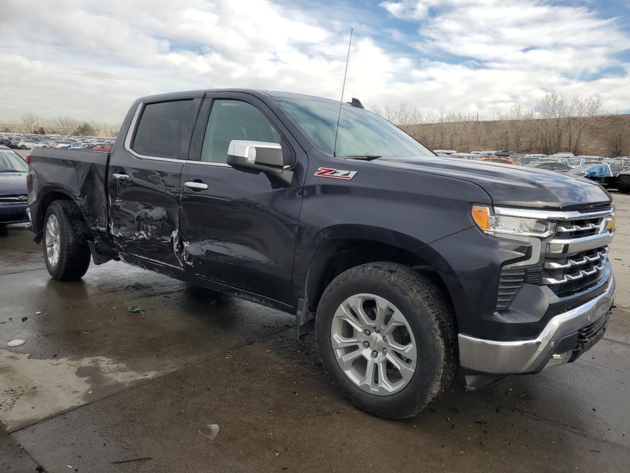 2024 CHEVROLET SILVERADO - Image 4