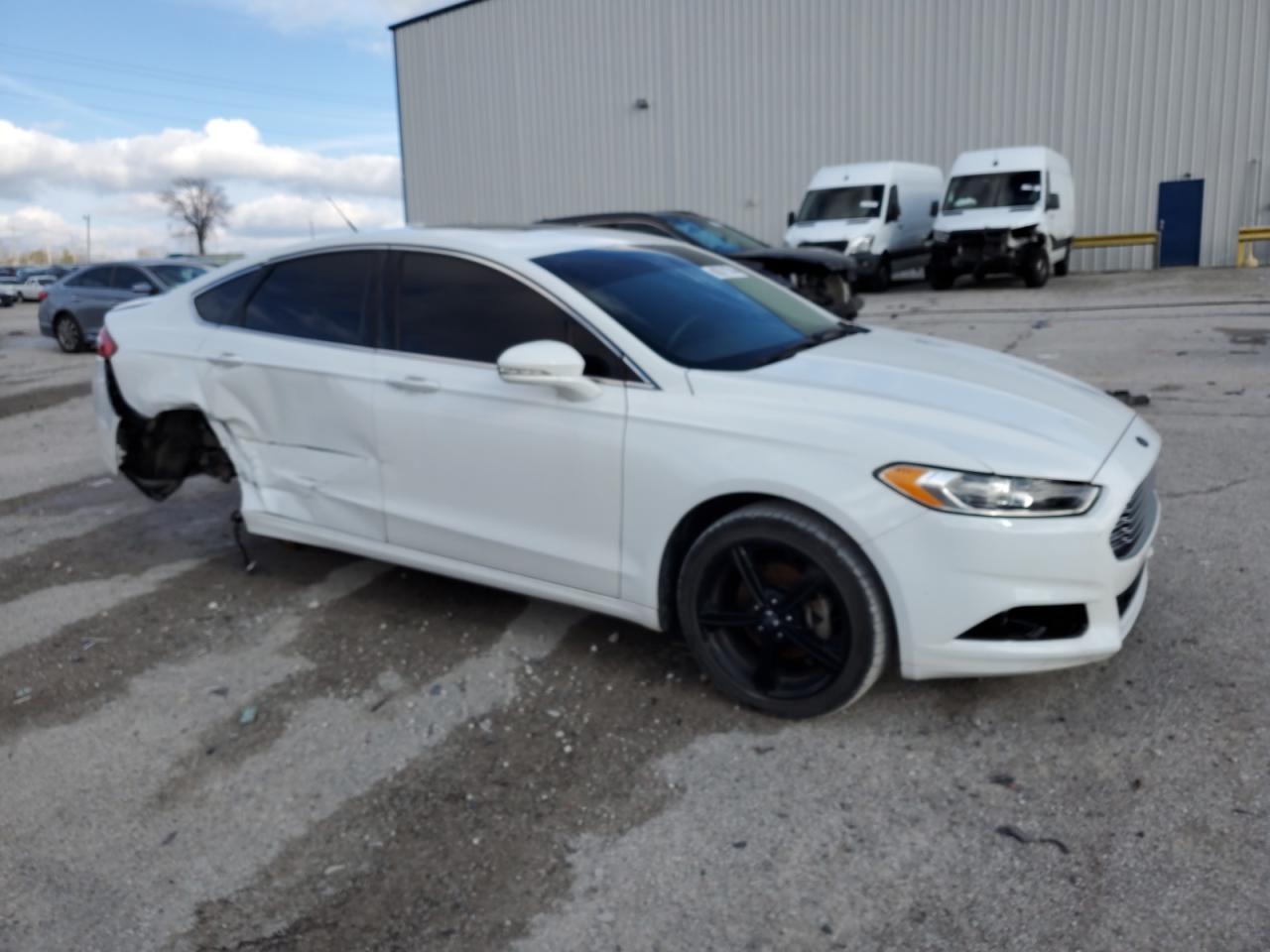 2014 FORD FUSION TIT - Фото 4