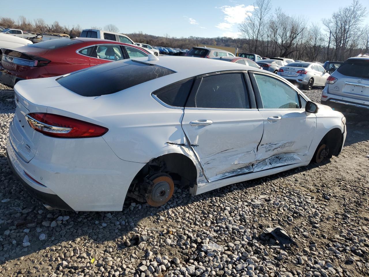 2020 FORD FUSION SEL - Image 3
