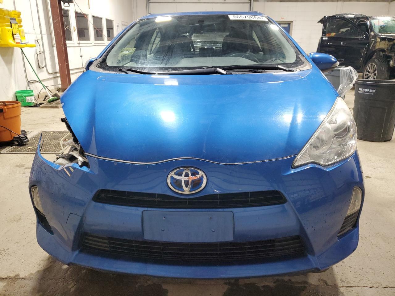 2013 TOYOTA PRIUS C - Image 5