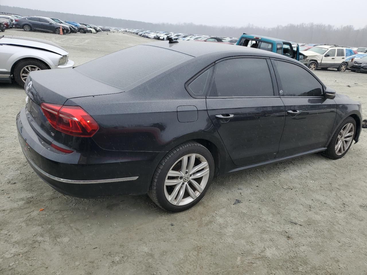 2019 VOLKSWAGEN PASSAT WOL - Фото 3