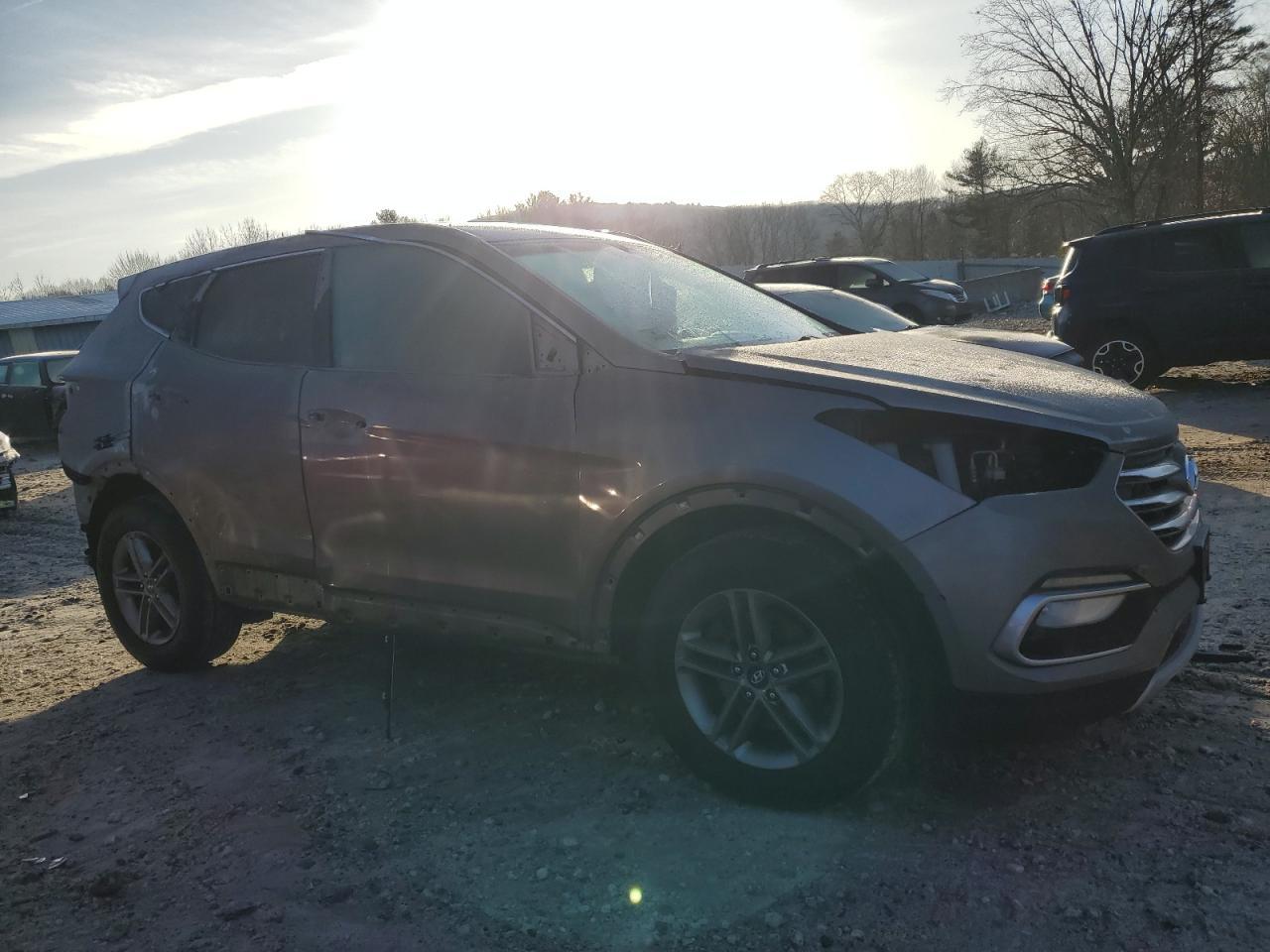 2017 HYUNDAI SANTA FE S - Фото 4