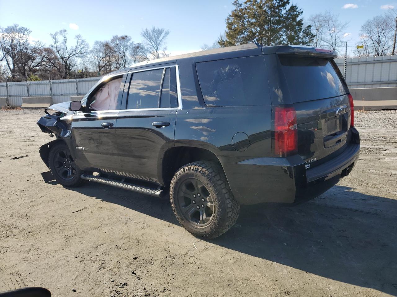 2019 CHEVROLET TAHOE C150 - Фото 2