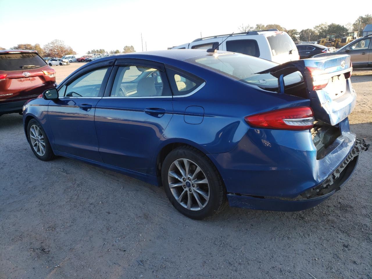 2017 FORD FUSION SE - Image 2