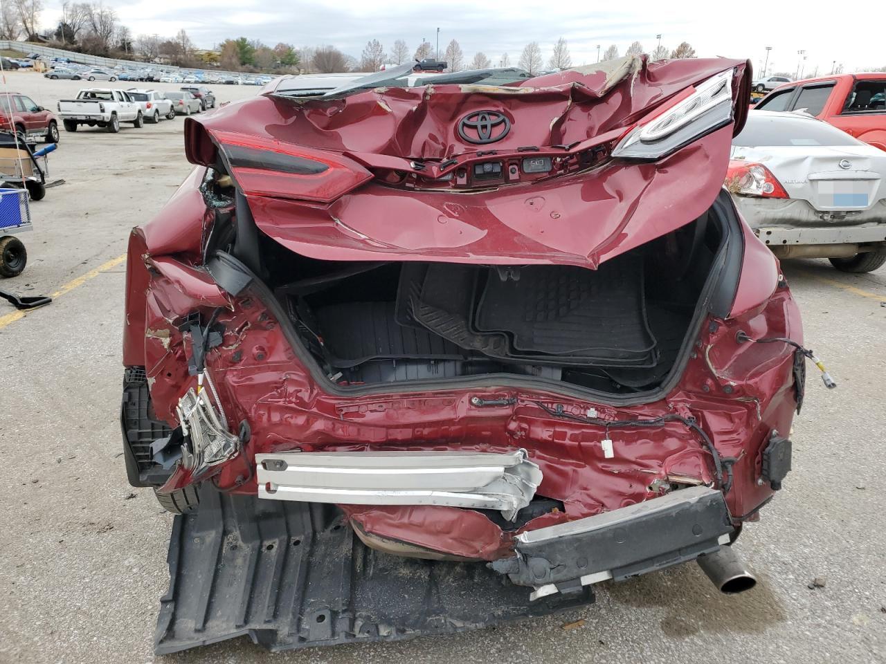 2018 TOYOTA CAMRY L - Image 6