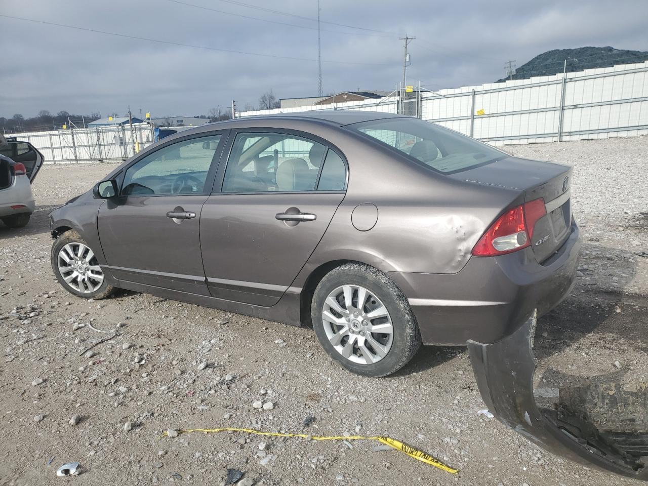2011 HONDA CIVIC LX - Image 2