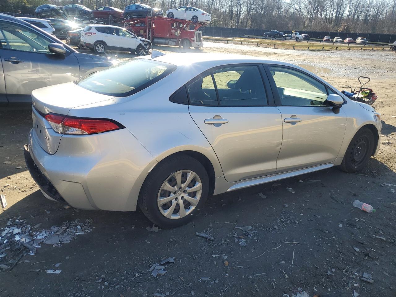 2020 TOYOTA COROLLA LE - Image 3