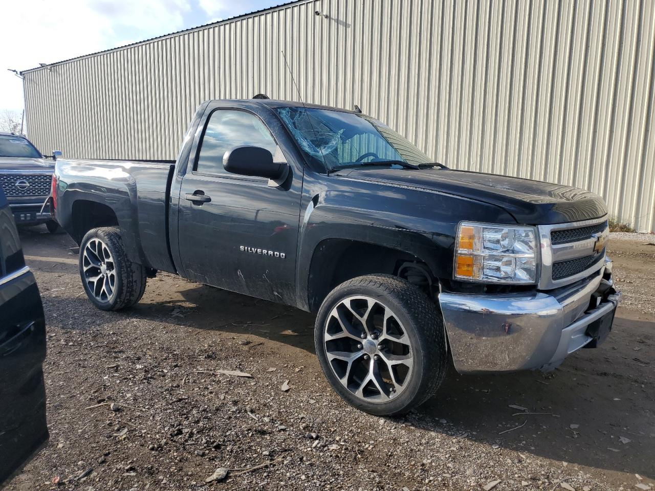 2013 CHEVROLET SILVERADO - Фото 4