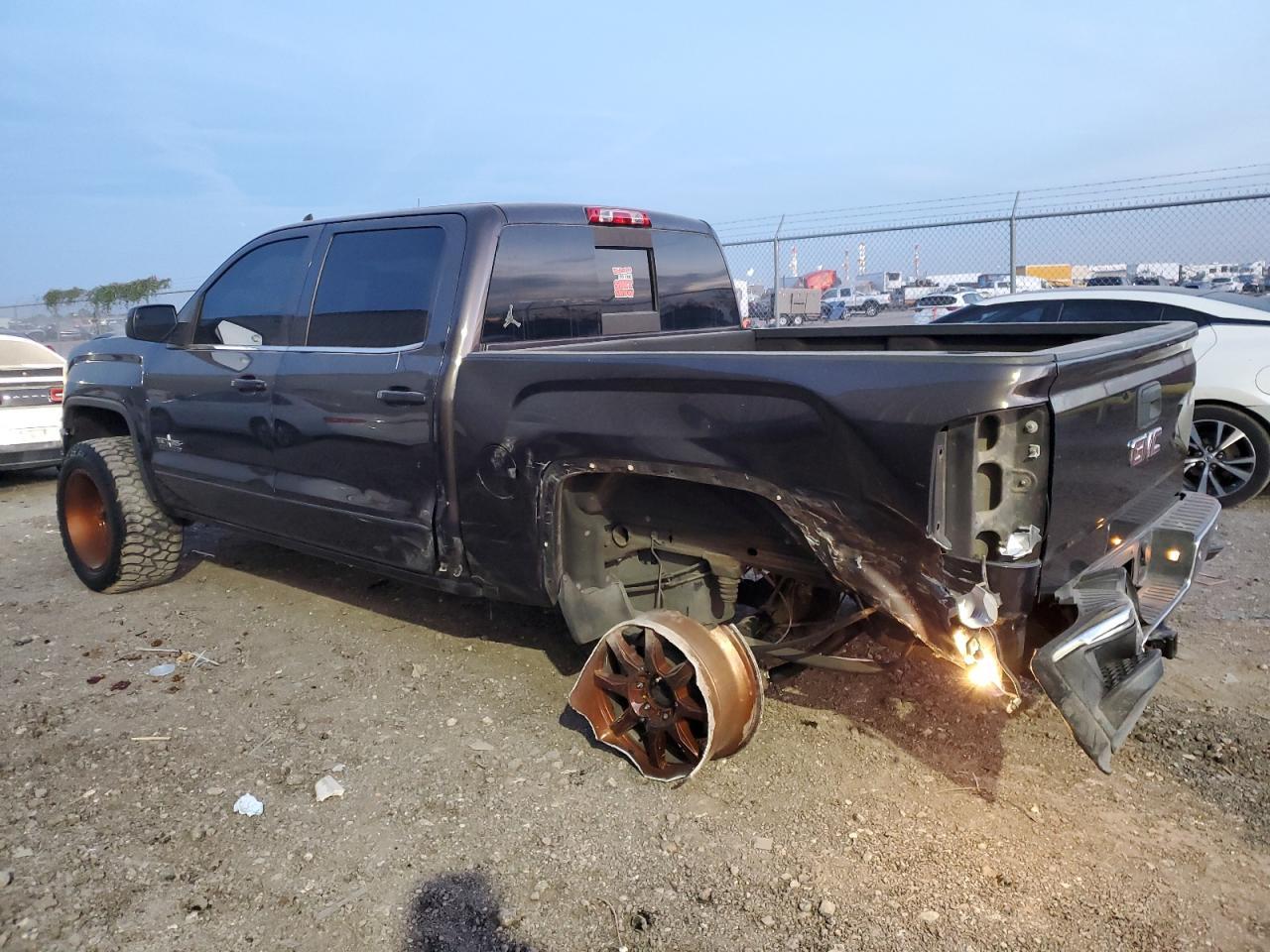 2016 GMC SIERRA C15 - Image 2