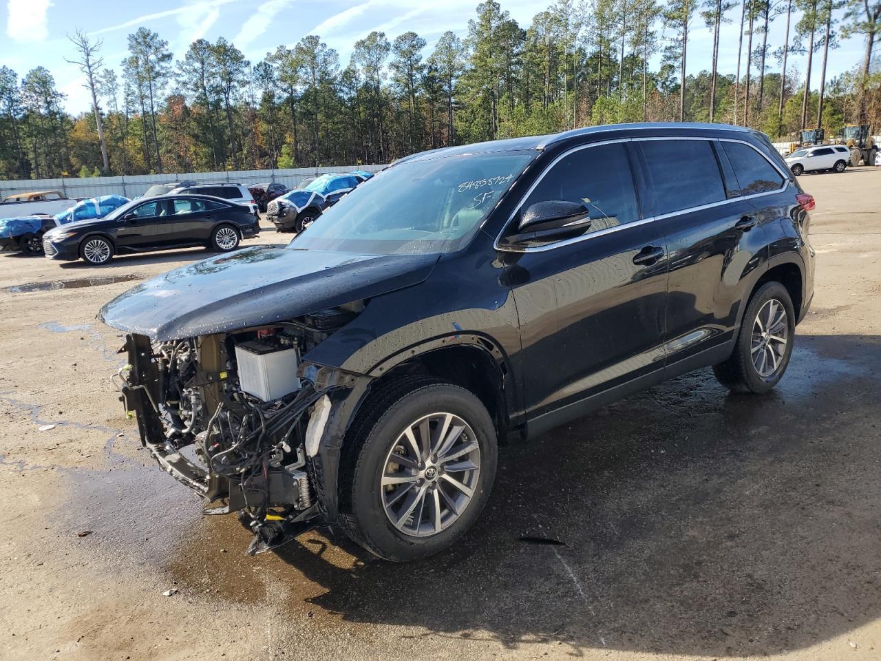 2019 TOYOTA HIGHLANDER