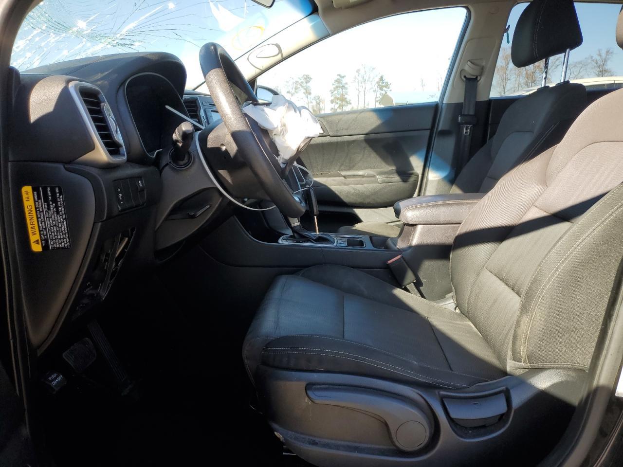 2017 KIA SPORTAGE L - Image 7
