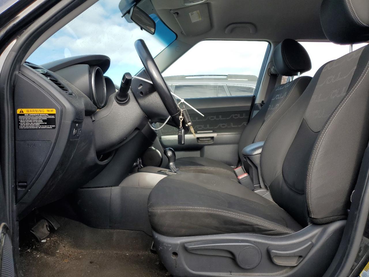 2013 KIA SOUL + - Фото 7
