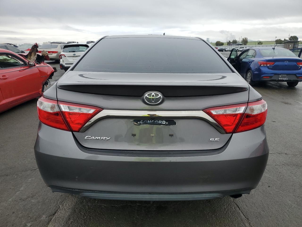 2017 TOYOTA CAMRY LE - Фото 6