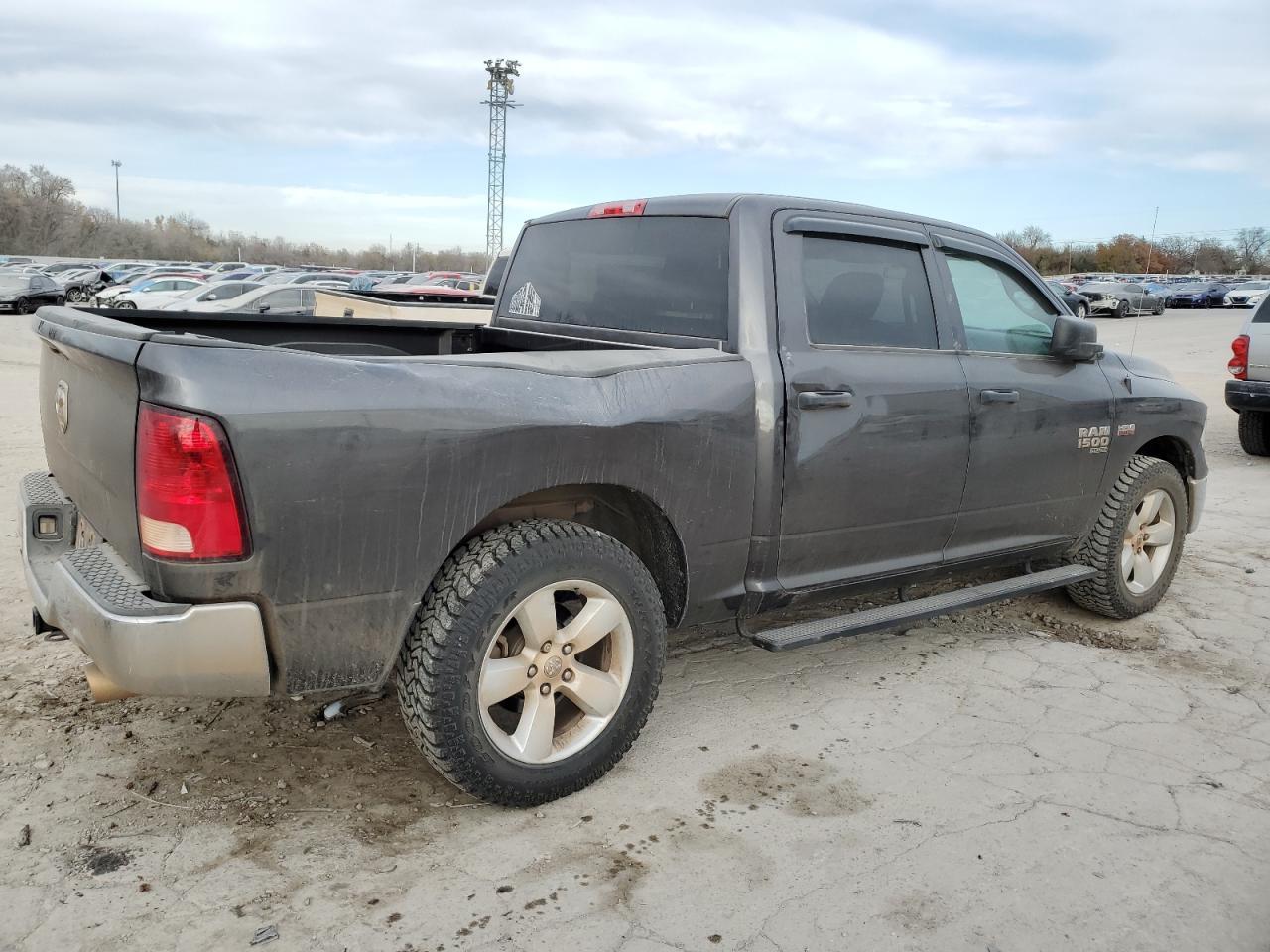 2020 RAM 1500 CLASS - Image 3
