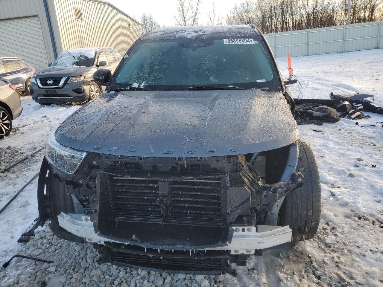 2022 FORD EXPLORER X - Image 5