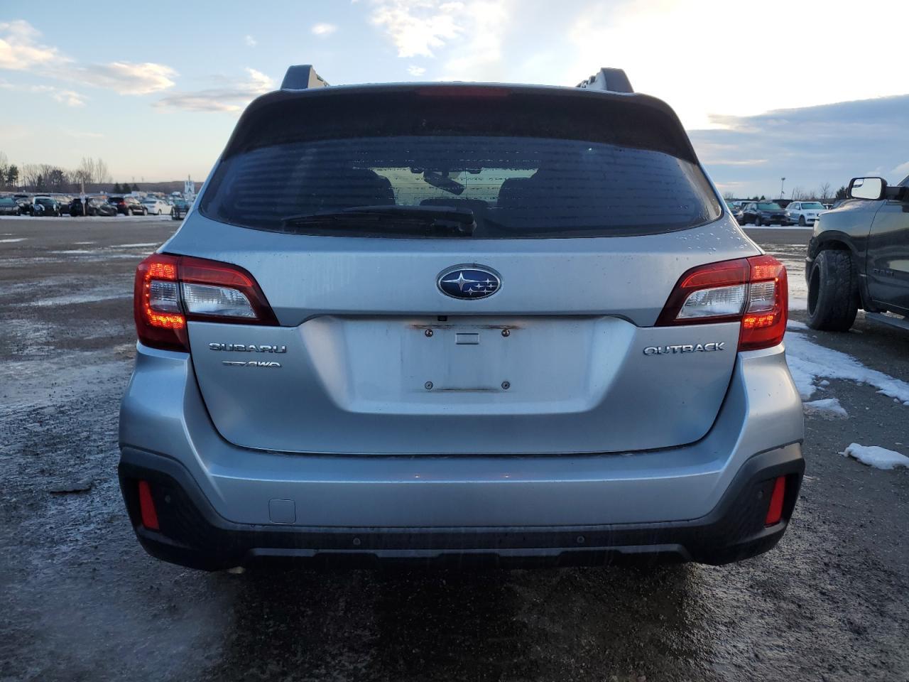 2018 SUBARU OUTBACK 2. - Image 6