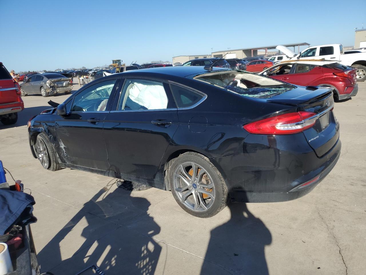 2017 FORD FUSION SE - Фото 2