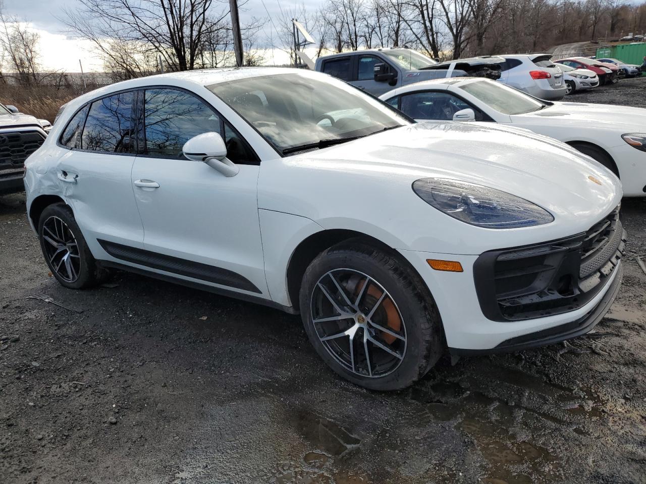 2023 PORSCHE MACAN BASE - Фото 4