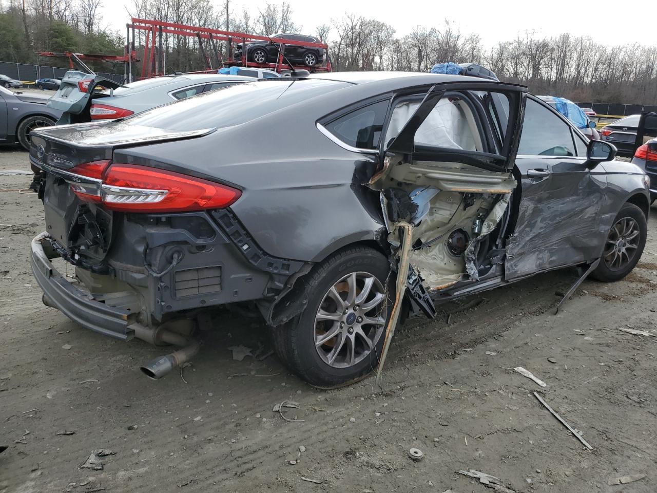 2017 FORD FUSION S - Фото 3
