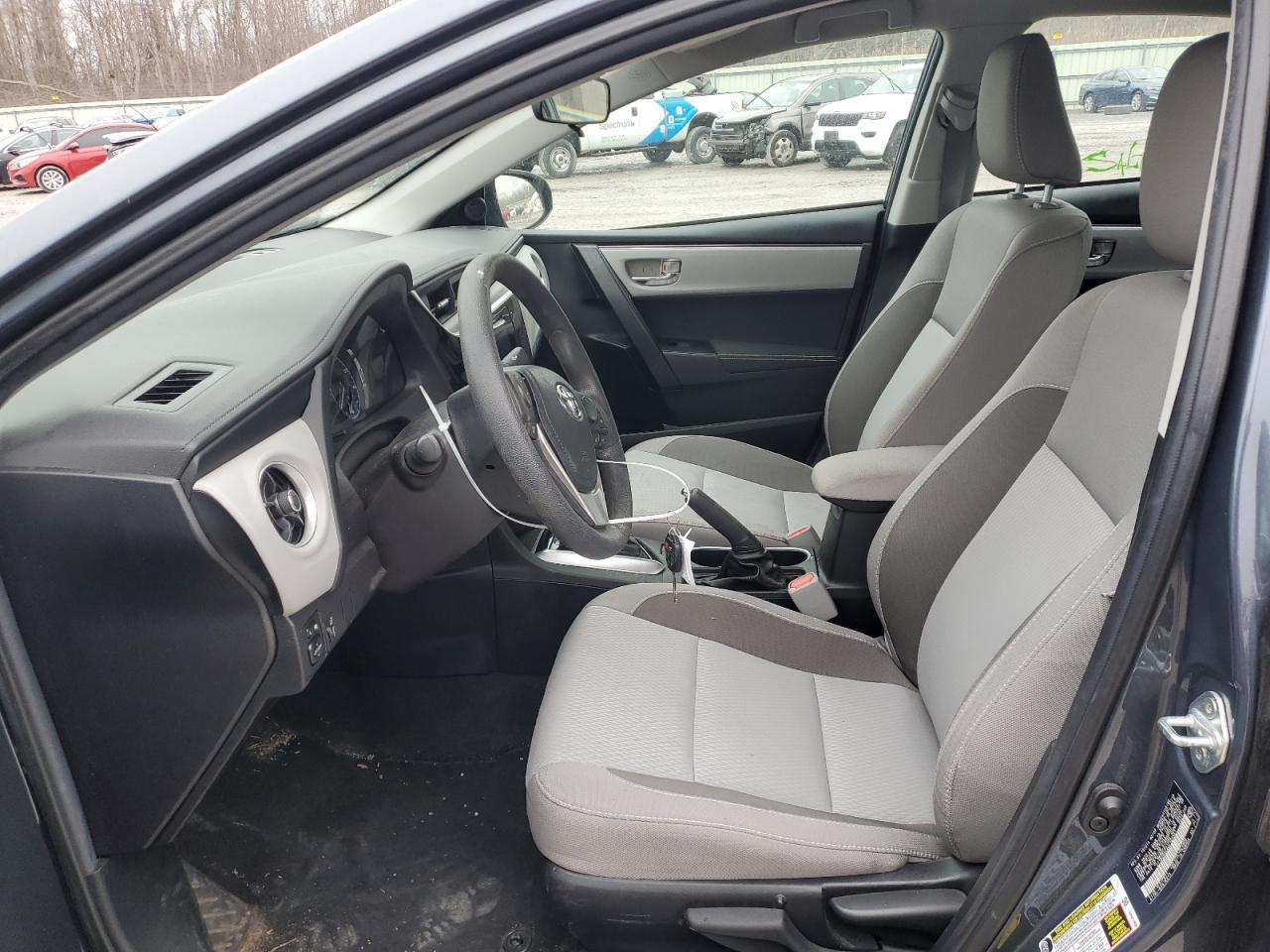 2018 TOYOTA COROLLA L - Фото 7