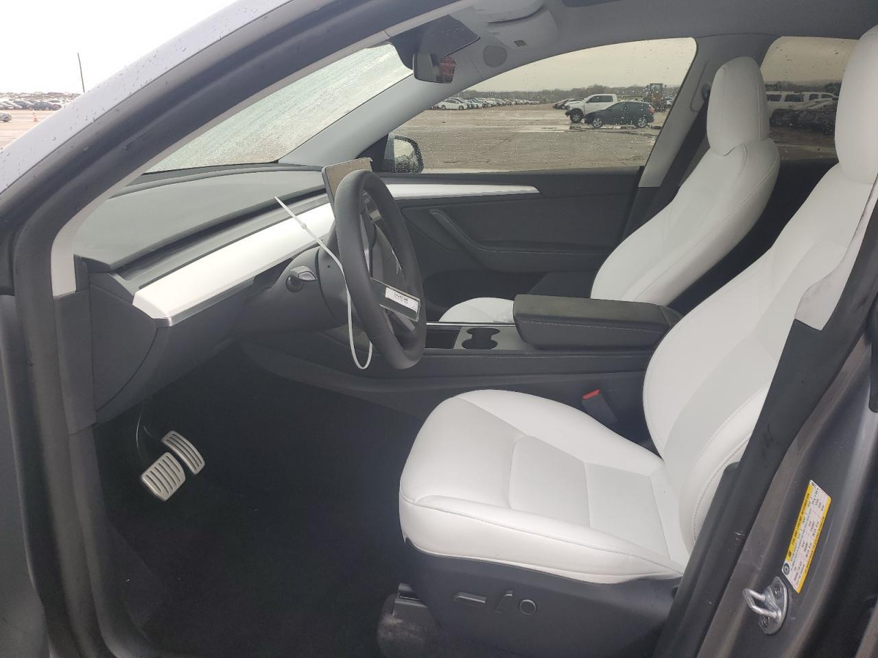 2024 TESLA MODEL Y - Image 7