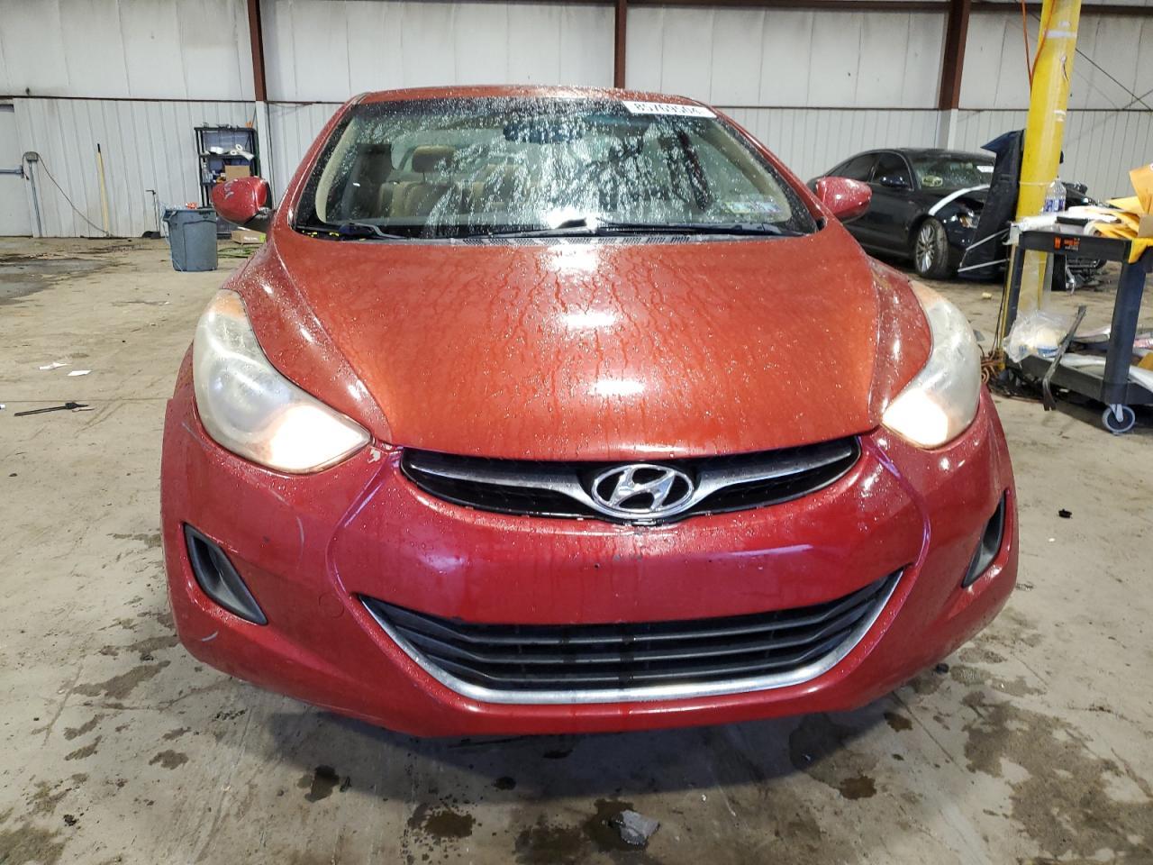 2011 HYUNDAI ELANTRA GL - Image 5