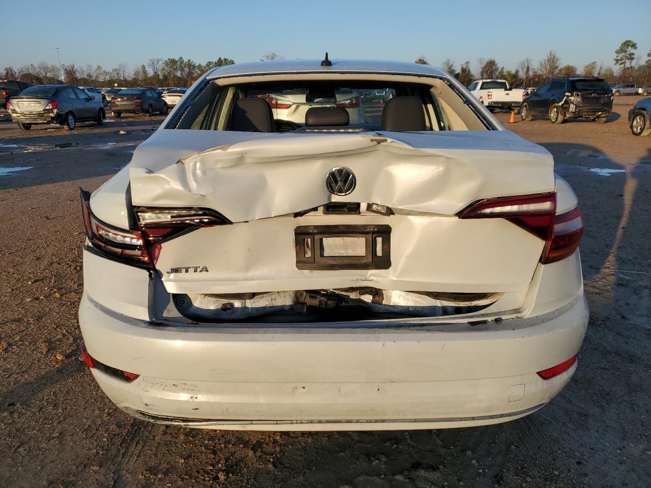 2019 VOLKSWAGEN JETTA S - Image 6