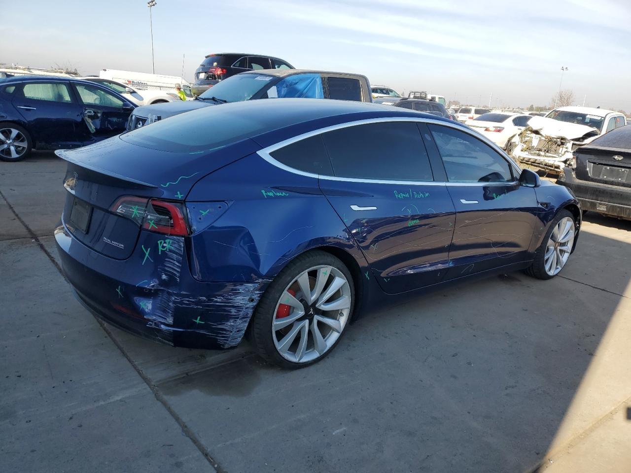 2019 TESLA MODEL 3 - Фото 3