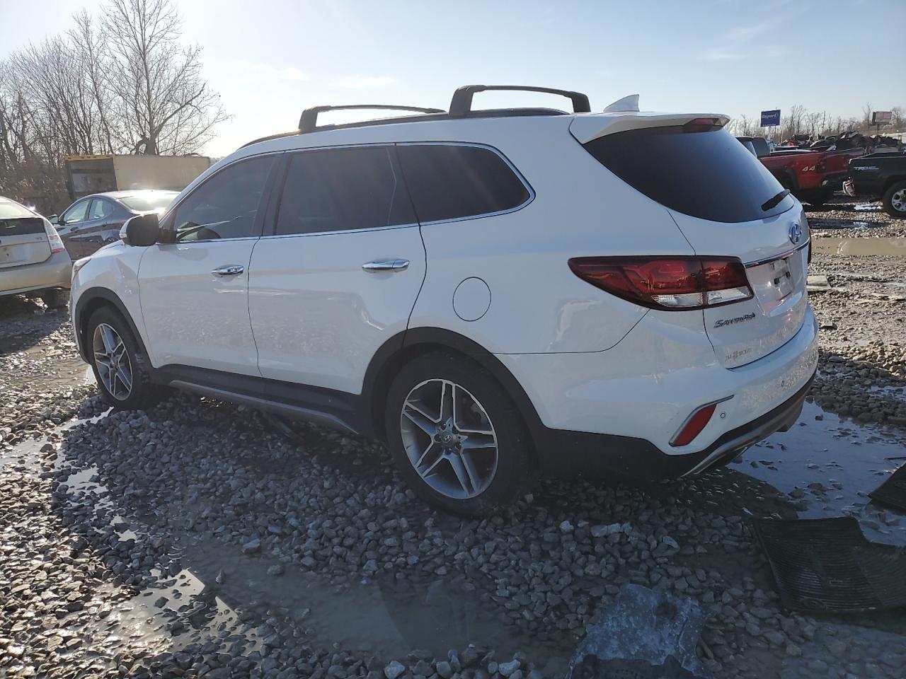 2017 HYUNDAI SANTA FE S - Фото 2