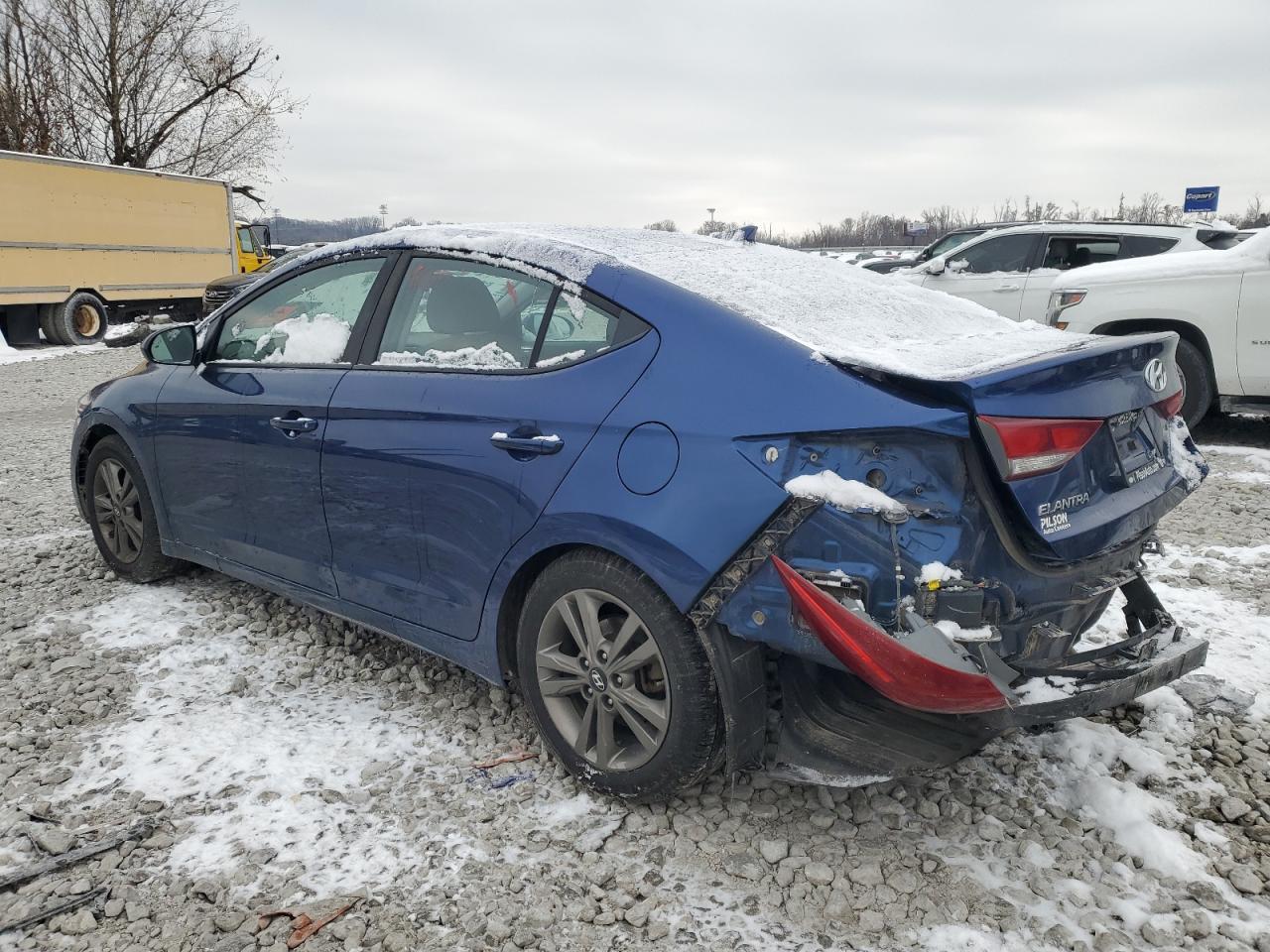 2018 HYUNDAI ELANTRA SE - Фото 2