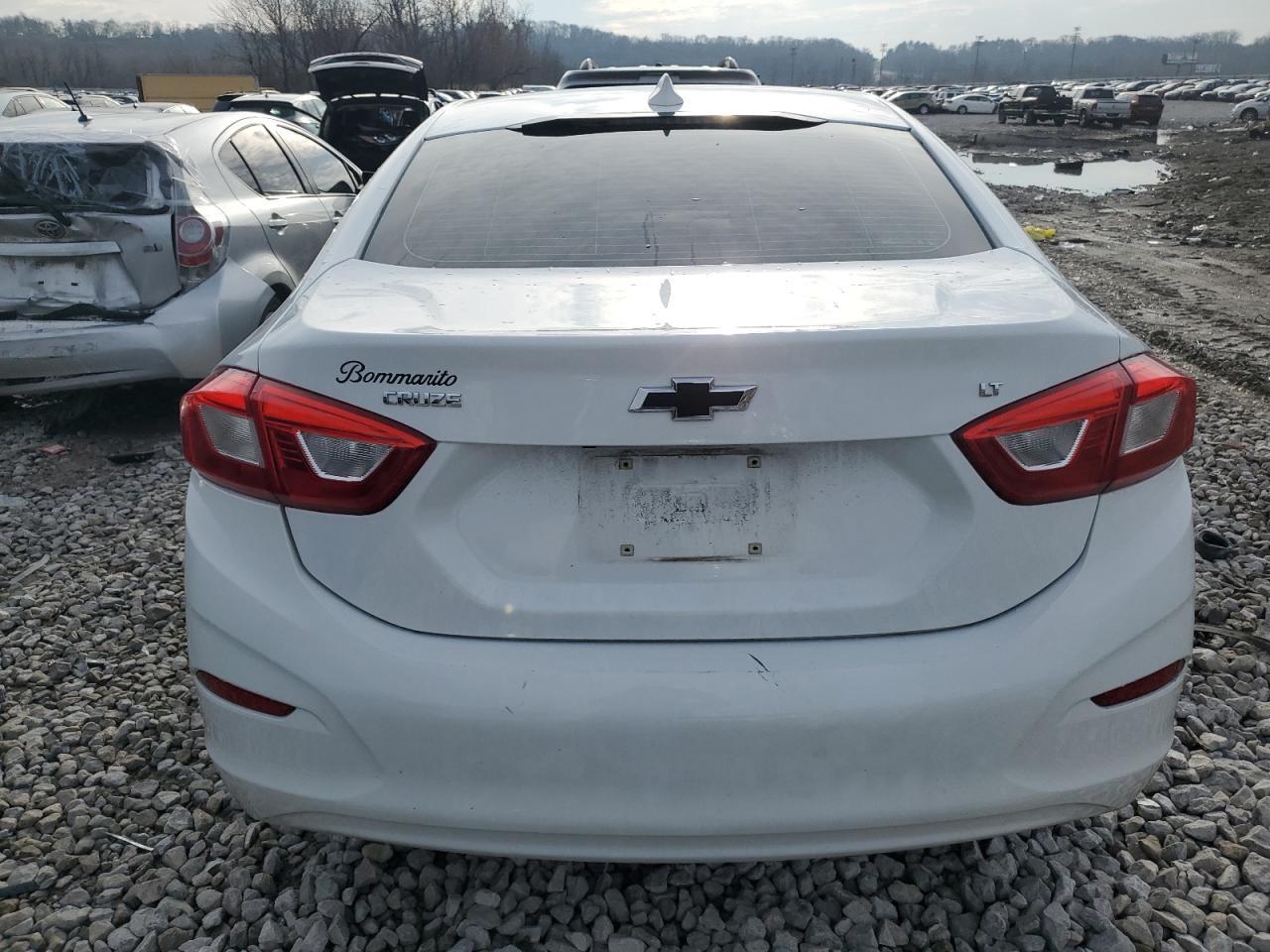 2017 CHEVROLET CRUZE LT - Фото 6