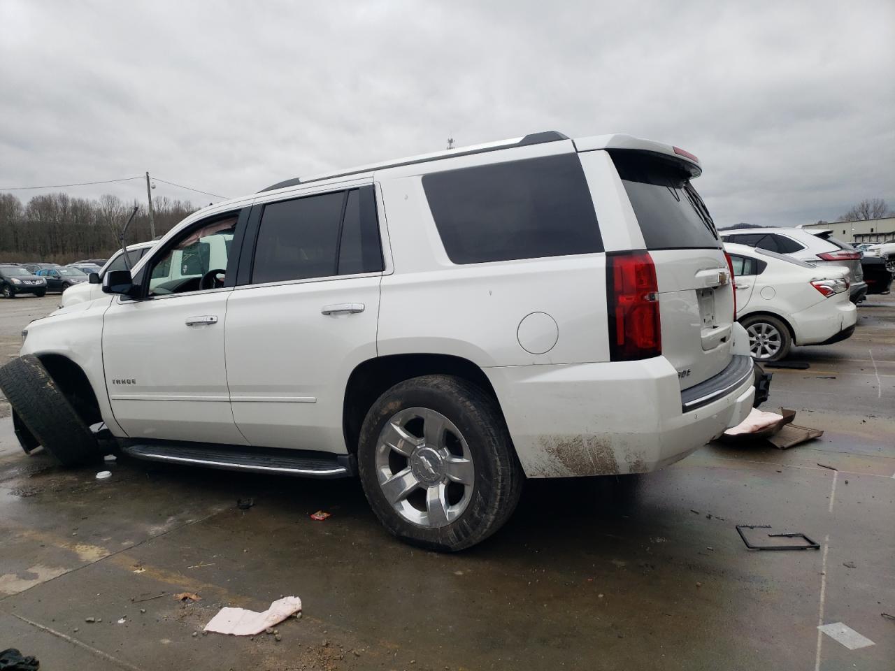 2017 CHEVROLET TAHOE K150 - Фото 2