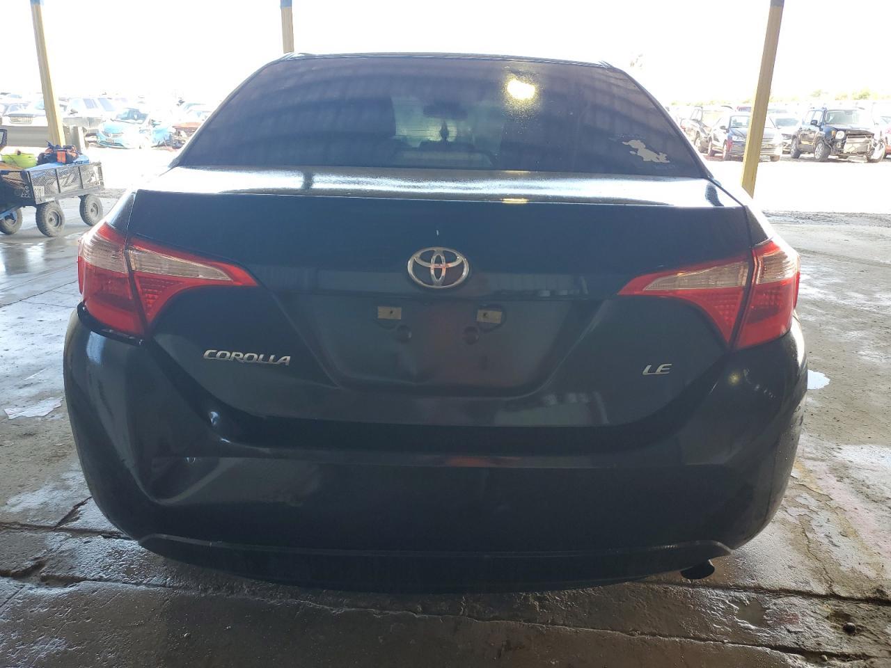 2018 TOYOTA COROLLA L - Image 6