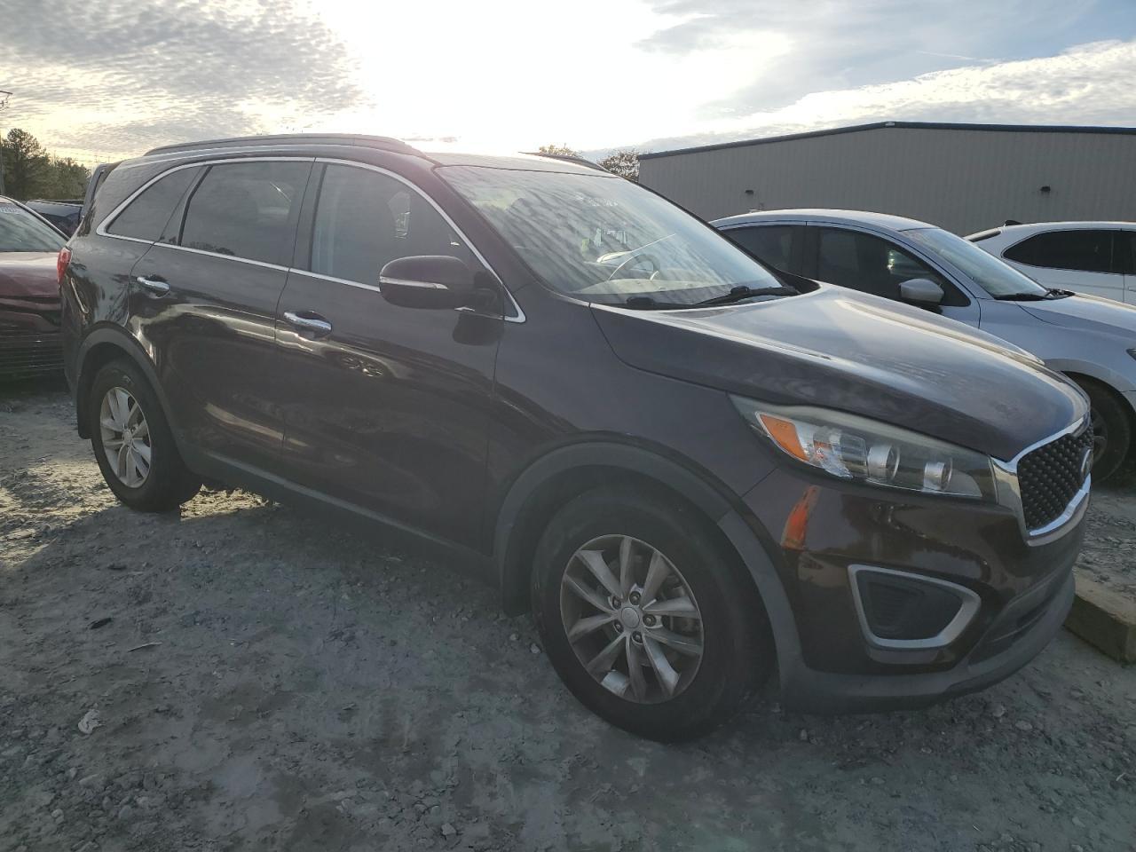 2016 KIA SORENTO LX - Image 4