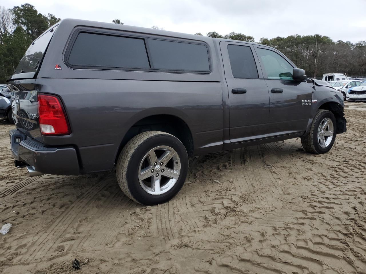 2015 RAM 1500 ST - Image 3