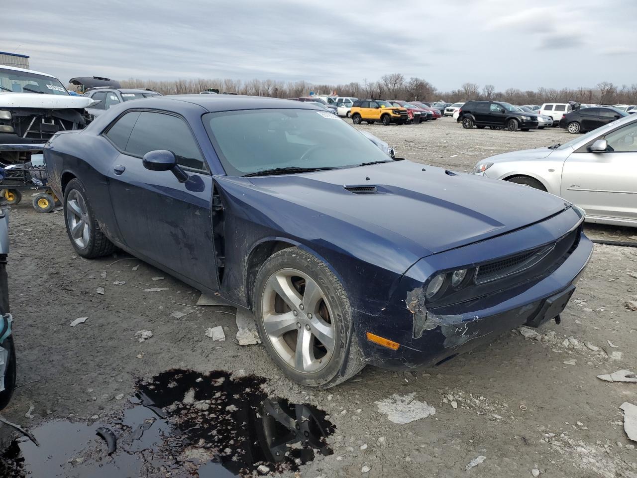 2013 DODGE CHALLENGER - Image 4