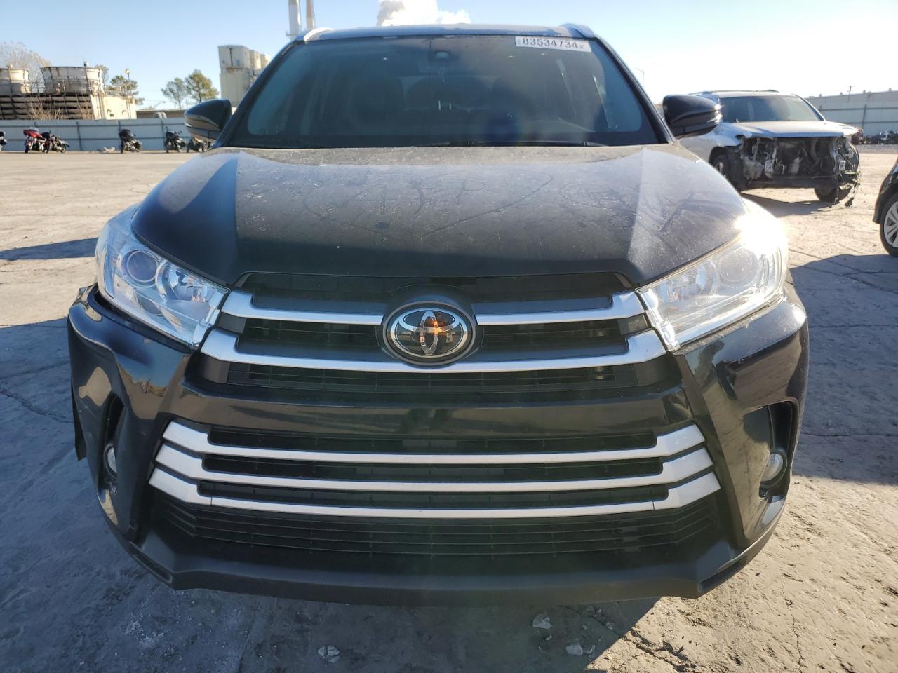 2018 TOYOTA HIGHLANDER - Image 5